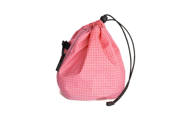 A Medium, clear-bottomed Yarn Stuff Sack in Sakura (pale pink with white grid) 200 Halcyon.
